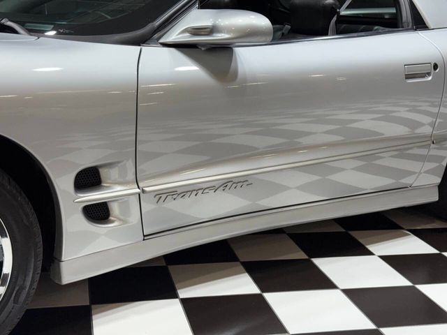 2002 Pontiac Firebird Trans Am 2dr Hatchback - 22905263 - 21