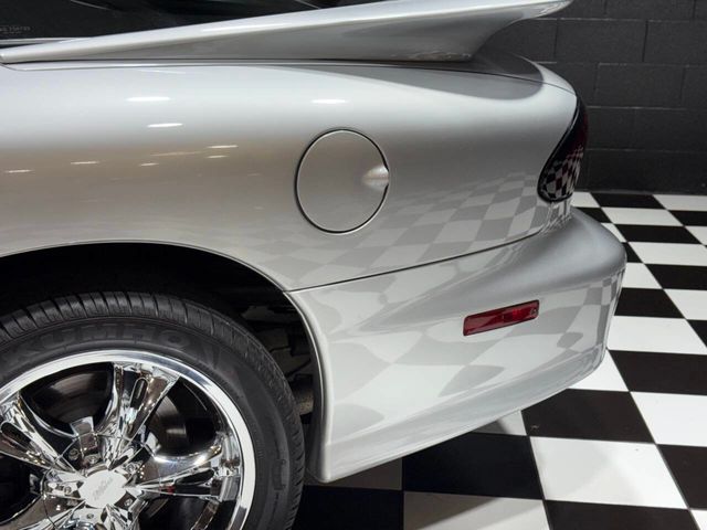 2002 Pontiac Firebird Trans Am 2dr Hatchback - 22905263 - 23