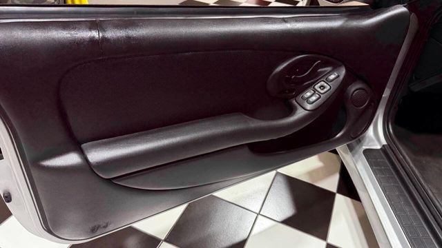 2002 Pontiac Firebird Trans Am 2dr Hatchback - 22905263 - 44