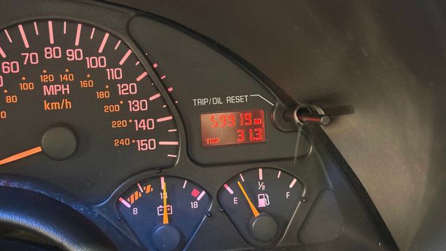 2002 Pontiac Firebird Trans Am 2dr Hatchback - 22905263 - 49