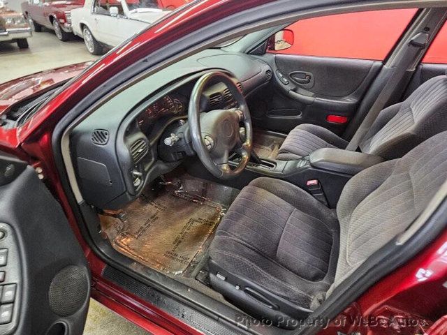2002 Pontiac Grand Prix 4dr Sedan GT - 23002029 - 21