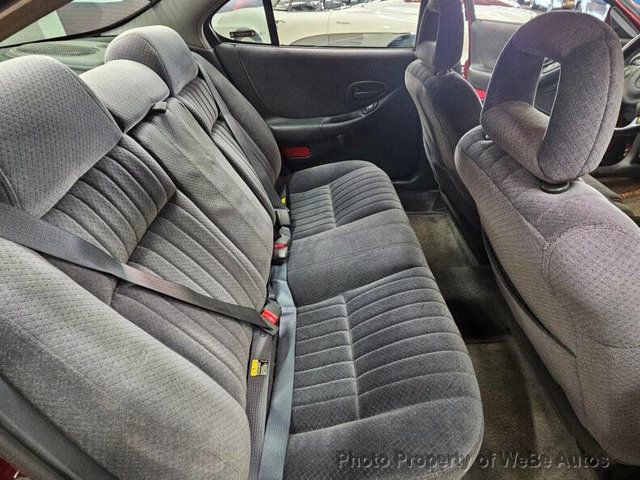 2002 Pontiac Grand Prix 4dr Sedan GT - 23002029 - 31