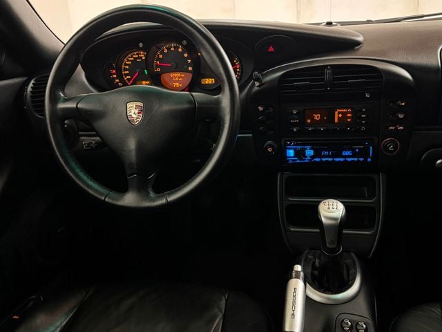 2002 Porsche 911 Carrera 2002 PORSCHE 911/996 C4 CABROLET - 22929989 - 45