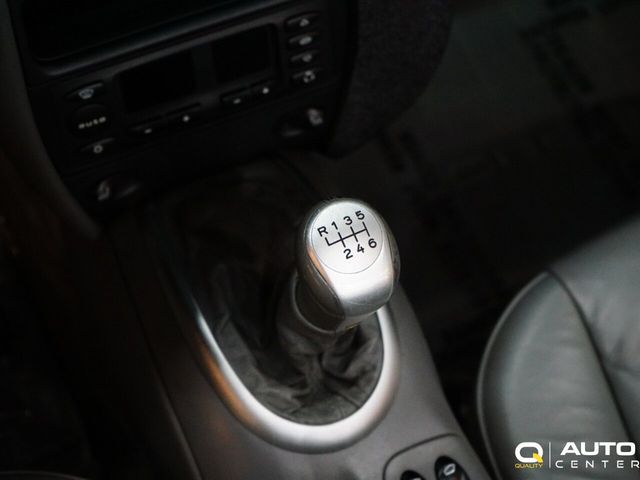 2002 Porsche 911 Carrera 2dr Carrera 4 Cabriolet 6-Speed Manual - 22937877 - 29