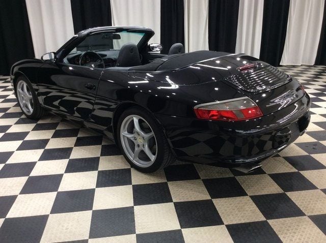 2002 Porsche 911 Cabriolet photo 4