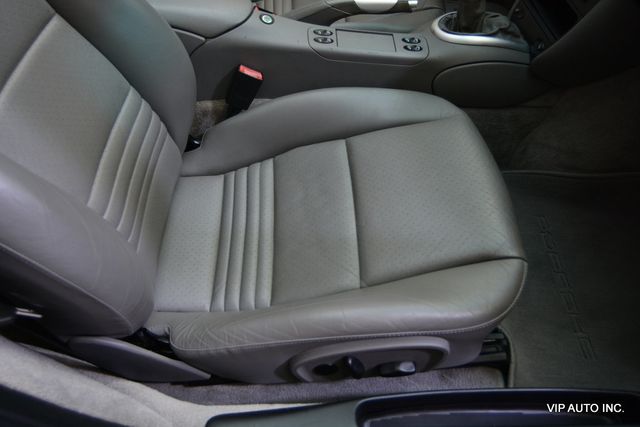 2002 Porsche 911 Carrera 2dr Carrera Cabriolet 6-Speed Manual - 23025820 - 21
