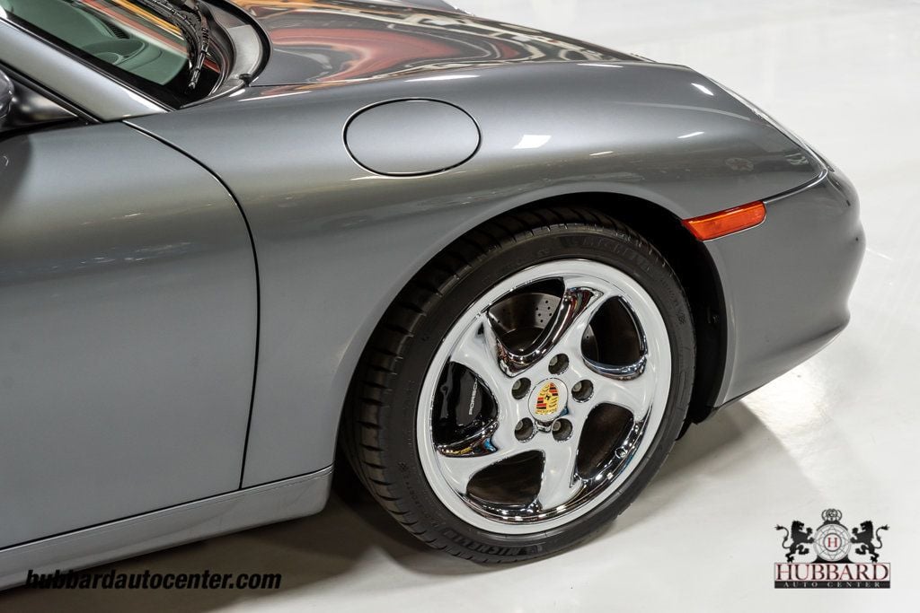 2002 Porsche 911 Coupe photo 26