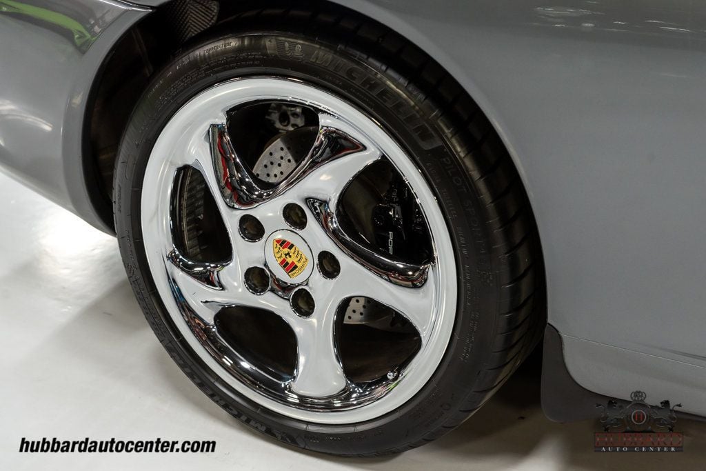 2002 Porsche 911 Coupe photo 32