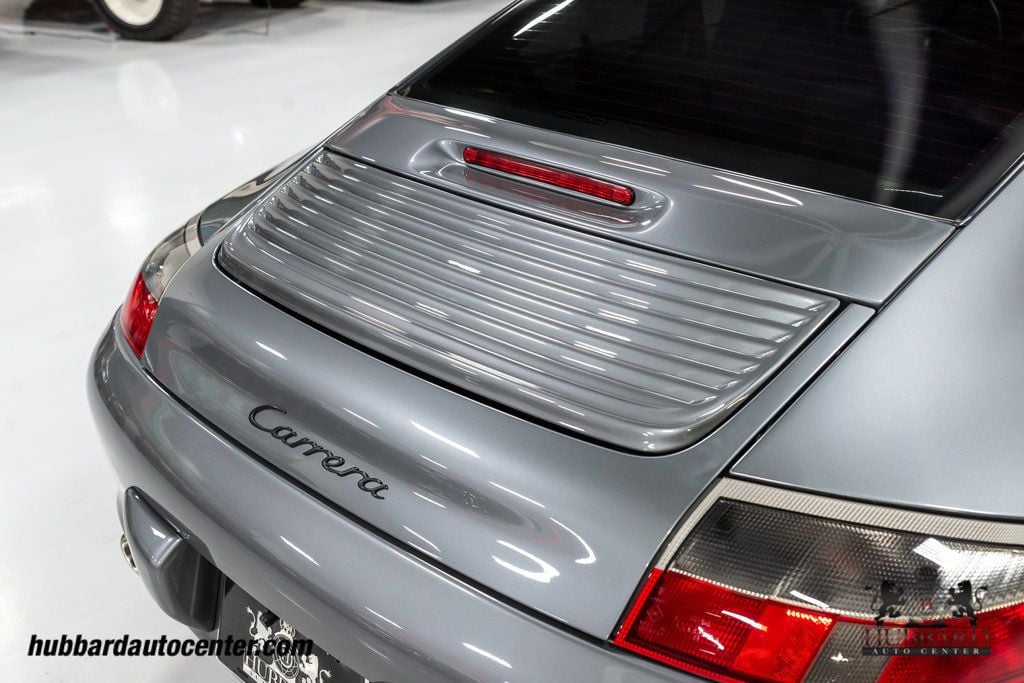2002 Porsche 911 Coupe photo 36
