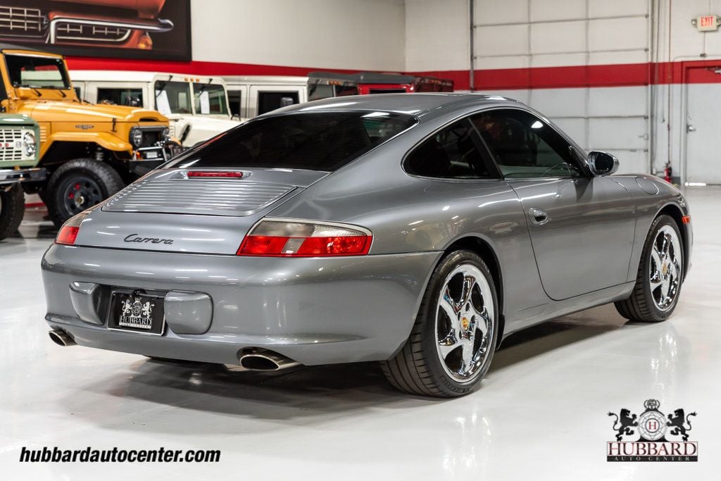 2002 Porsche 911 Coupe photo 37
