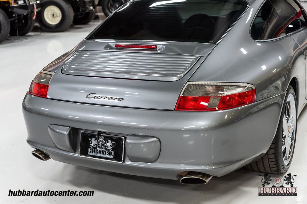 2002 Porsche 911 Coupe photo 38