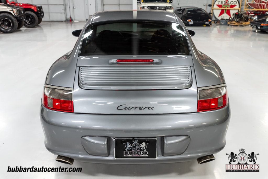 2002 Porsche 911 Coupe photo 39