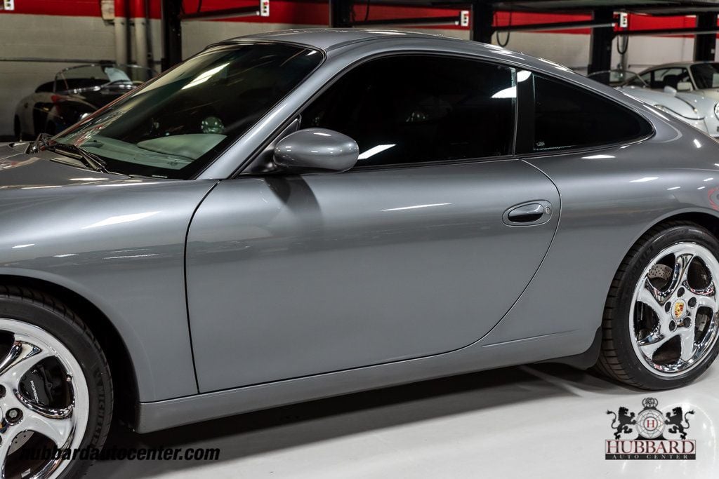 2002 Porsche 911 Coupe photo 46