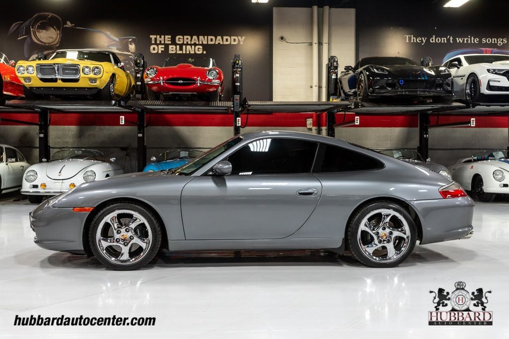 2002 Porsche 911 Coupe photo 3