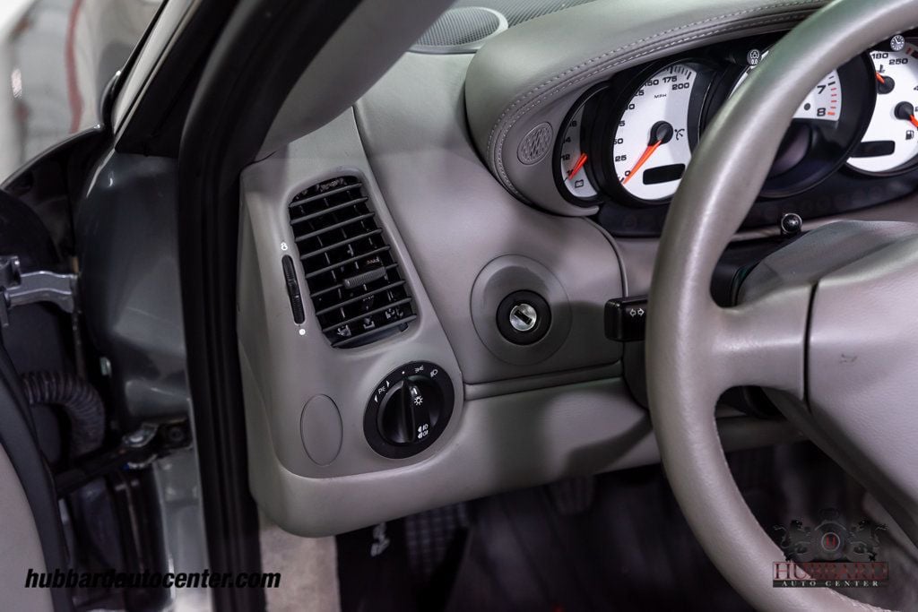2002 Porsche 911 Coupe photo 58