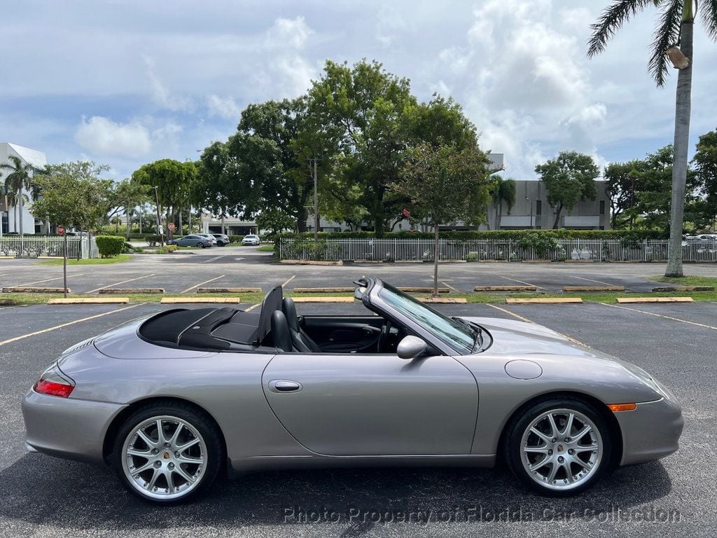 2002 Porsche 911 Carrera Cabriolet 6-Speed Manual - 22562127 - 5