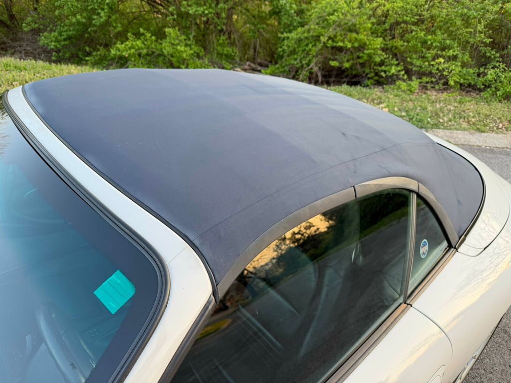 2002 Porsche 911 Carrera Carrera Cabriolet, 6-Speed Manual, Technic Package, Heated Seats - 23001313 - 4