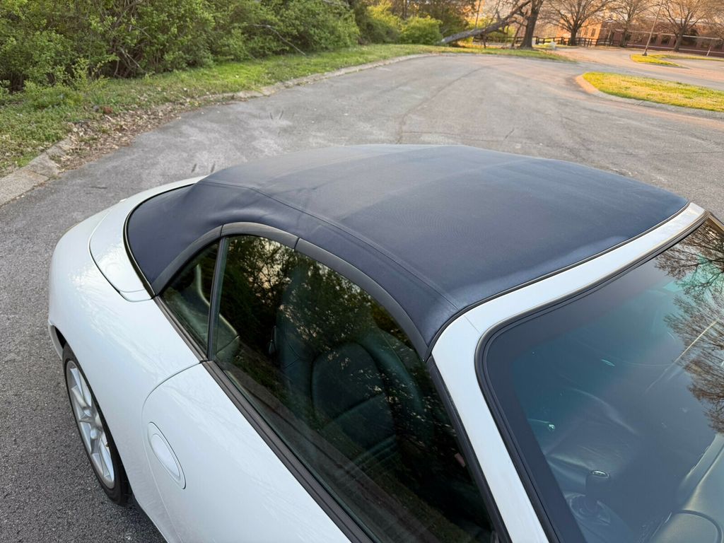 2002 Porsche 911 Carrera Carrera Cabriolet, 6-Speed Manual, Technic Package, Heated Seats - 23001313 - 5