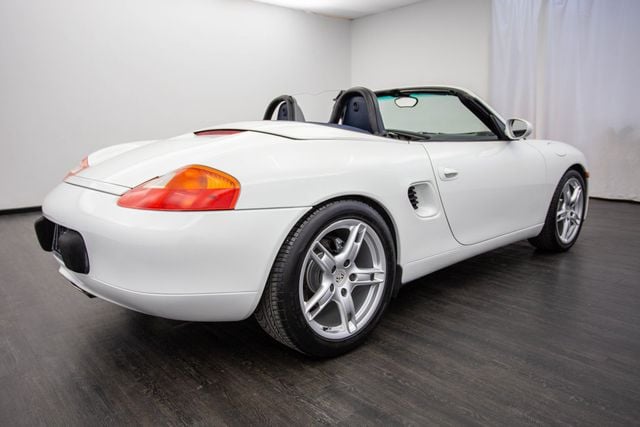 2002 Porsche Boxster 2dr Roadster 5-Speed Manual - 22707484 - 23