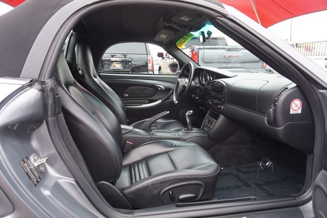 2002 Porsche Boxster S, MANUAL, CONVERTIBLE, LEATHER SEATS, BOSE PREMIUM SOUND SYSTEM - 23055030 - 16