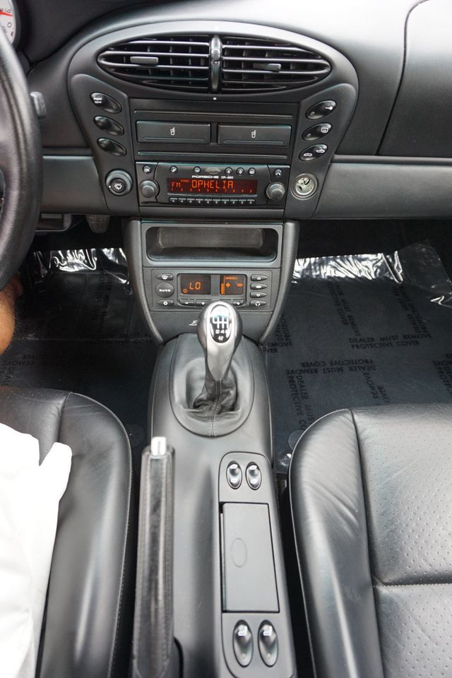2002 Porsche Boxster S, MANUAL, CONVERTIBLE, LEATHER SEATS, BOSE PREMIUM SOUND SYSTEM - 23055030 - 23