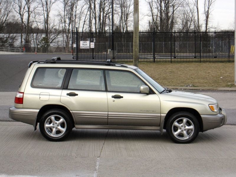 2002 Subaru Forester 4dr S Automatic w/Premium Pkg - 22347135 - 9