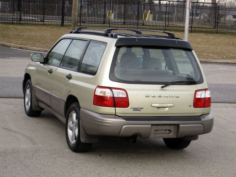 2002 Subaru Forester 4dr S Automatic w/Premium Pkg - 22347135 - 13