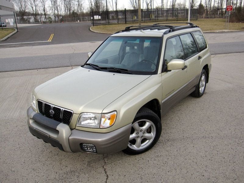 2002 Subaru Forester 4dr S Automatic w/Premium Pkg - 22347135 - 3