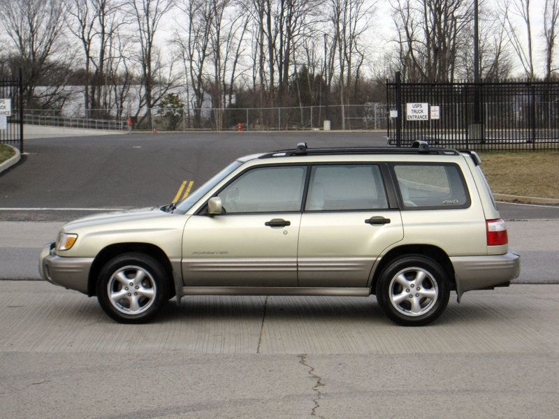 2002 Subaru Forester 4dr S Automatic w/Premium Pkg - 22347135 - 6