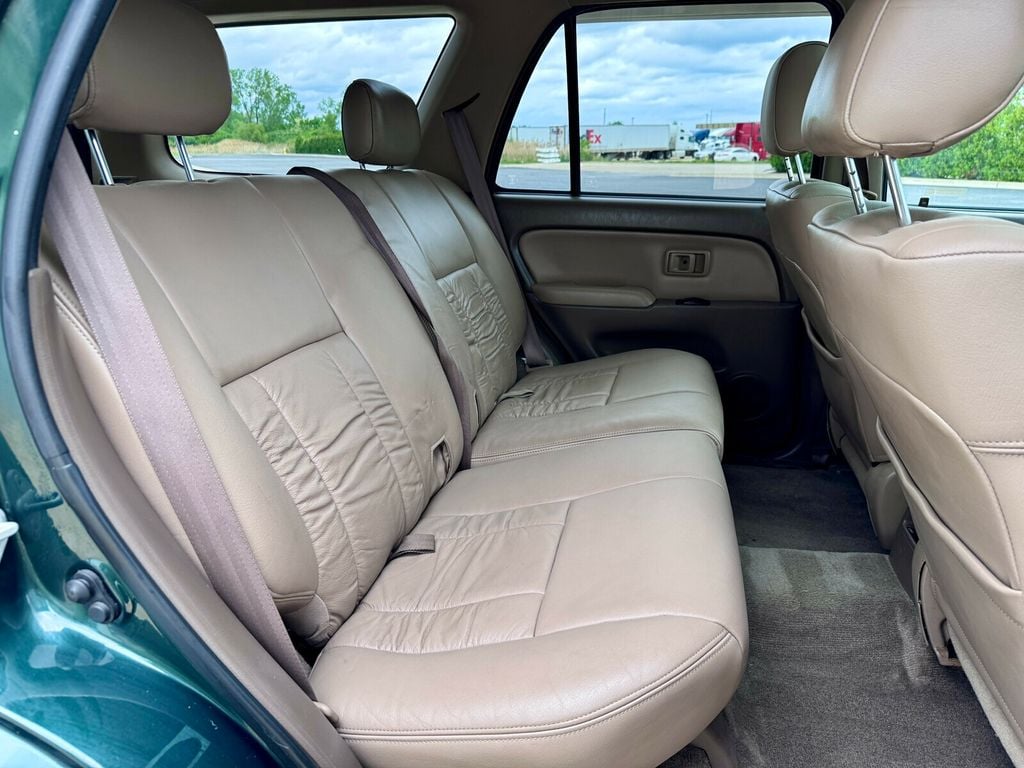 2002 Toyota 4Runner 4dr Limited 3.4L Automatic 4WD - 23028676 - 15