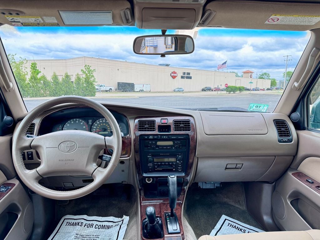 2002 Toyota 4Runner 4dr Limited 3.4L Automatic 4WD - 23028676 - 16