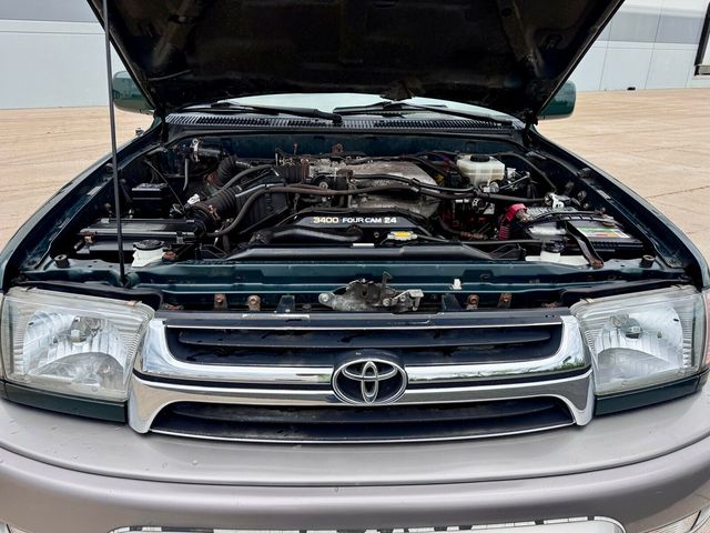 2002 Toyota 4Runner 4dr Limited 3.4L Automatic 4WD - 23028676 - 19