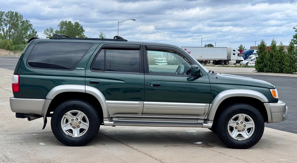2002 Toyota 4Runner 4dr Limited 3.4L Automatic 4WD - 23028676 - 6