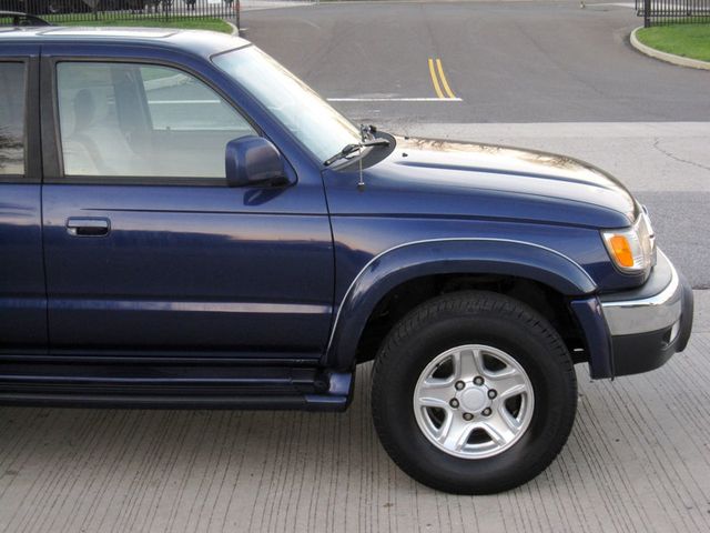 2002 Toyota 4Runner 4dr SR5 3.4L Automatic 4WD - 23011008 - 9
