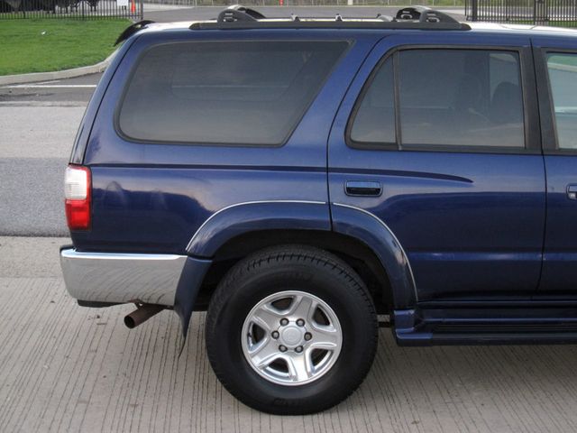 2002 Toyota 4Runner 4dr SR5 3.4L Automatic 4WD - 23011008 - 10