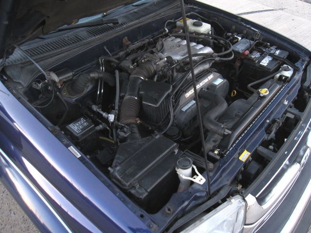 2002 Toyota 4Runner 4dr SR5 3.4L Automatic 4WD - 23011008 - 30