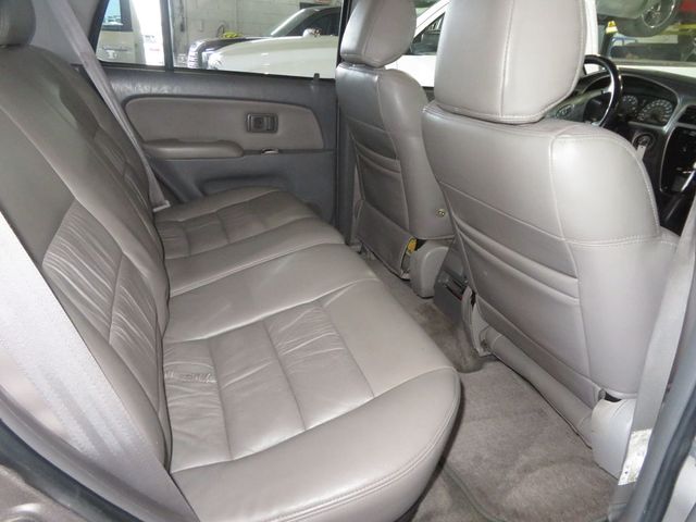 2002 Toyota 4Runner 4X4 4RUNNER LEATHER EXTRA CLEAN HARD TO FIND 3.4 V6  - 22992492 - 28