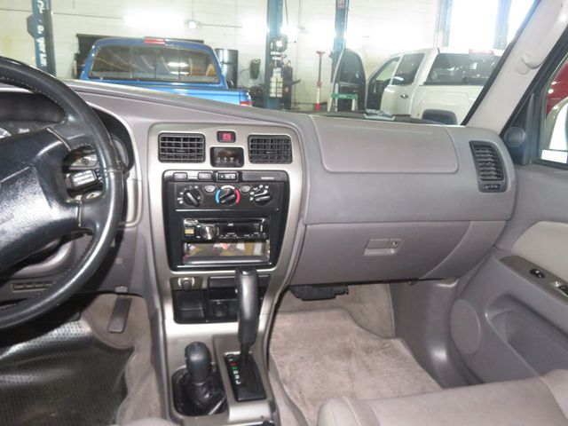 2002 Toyota 4Runner 4X4 4RUNNER LEATHER EXTRA CLEAN HARD TO FIND 3.4 V6  - 22992492 - 34