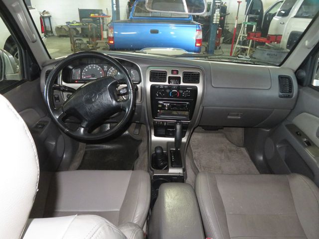 2002 Toyota 4Runner 4X4 4RUNNER LEATHER EXTRA CLEAN HARD TO FIND 3.4 V6  - 22992492 - 36