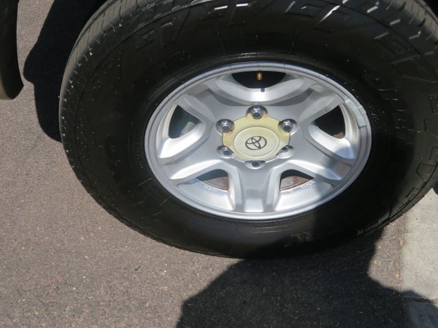 2002 Toyota 4Runner SR5 4X4 4RUNNER EXTRA CLEAN 36 SERVICE RECORDS V6  - 22886057 - 14