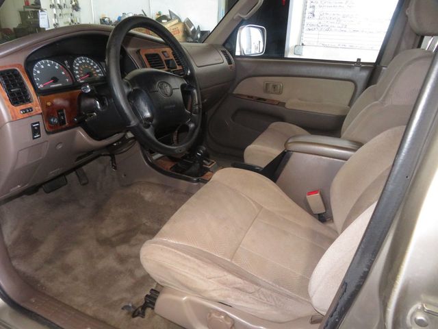 2002 Toyota 4Runner SR5 4X4 4RUNNER EXTRA CLEAN 36 SERVICE RECORDS V6  - 22886057 - 18