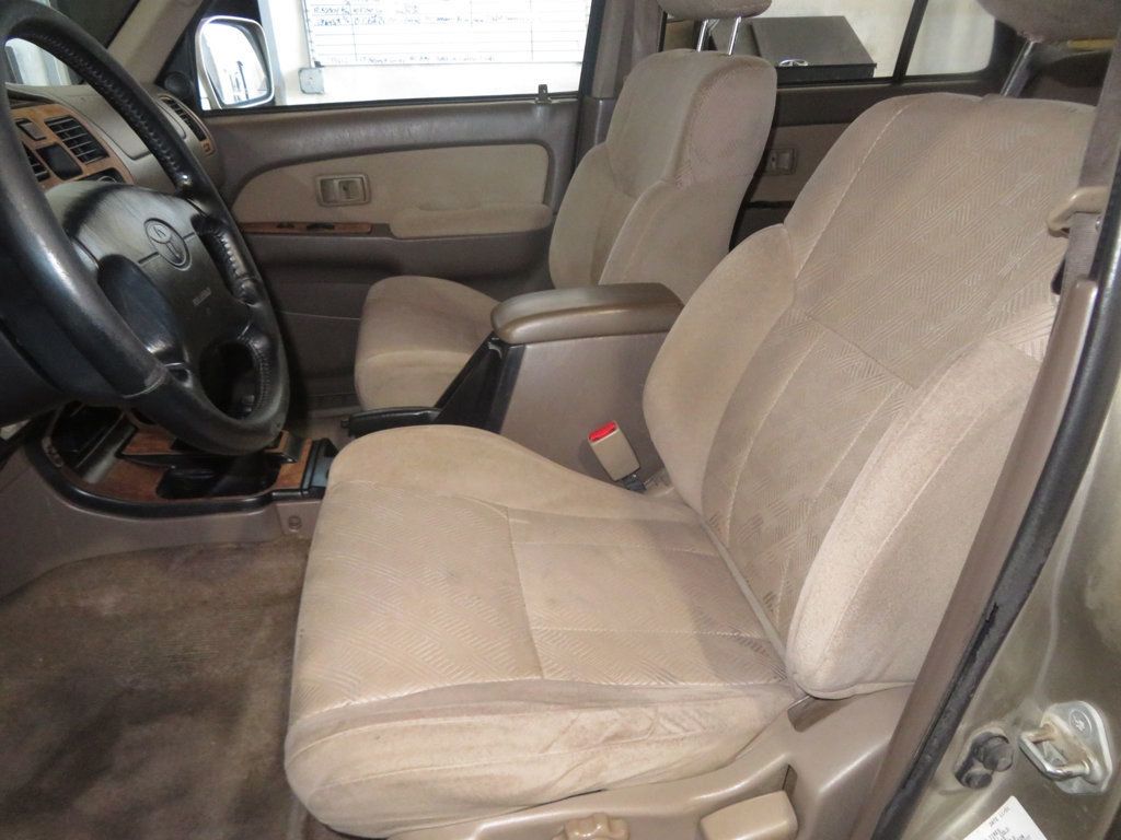 2002 Toyota 4Runner SR5 4X4 4RUNNER EXTRA CLEAN 36 SERVICE RECORDS V6  - 22886057 - 20