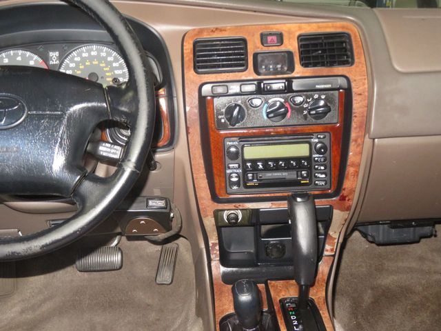 2002 Toyota 4Runner SR5 4X4 4RUNNER EXTRA CLEAN 36 SERVICE RECORDS V6  - 22886057 - 39