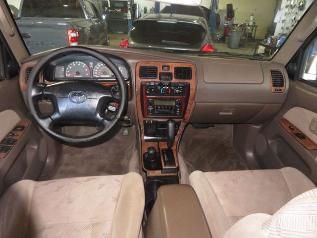 2002 Toyota 4Runner SR5 4X4 4RUNNER EXTRA CLEAN 36 SERVICE RECORDS V6  - 22886057 - 40