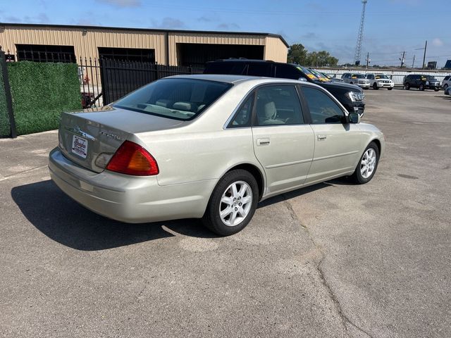 2002 Toyota Avalon XLS - 23086345 - 3