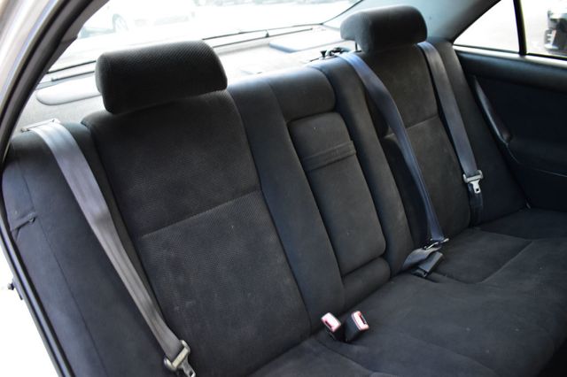 2002 Toyota Camry 4dr Sedan LE Automatic - 22956294 - 21