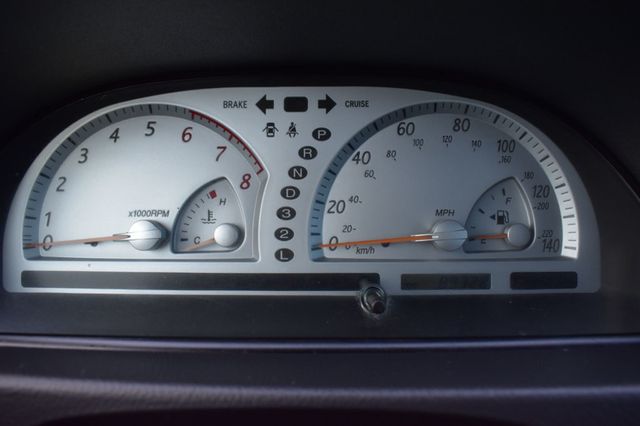 2002 Toyota Camry 4dr Sedan LE Automatic - 22956294 - 24