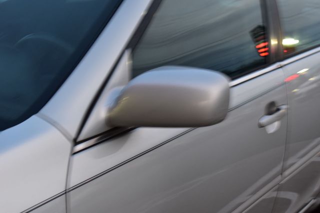 2002 Toyota Camry 4dr Sedan LE Automatic - 22956294 - 30