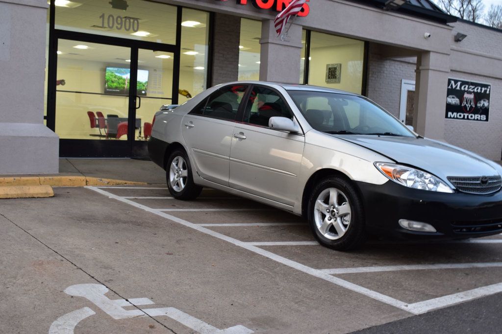 2002 Toyota Camry 4dr Sedan LE Automatic - 22956294 - 8