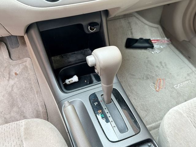 2002 Toyota Camry 4dr Sedan SE Automatic - 23081917 - 11